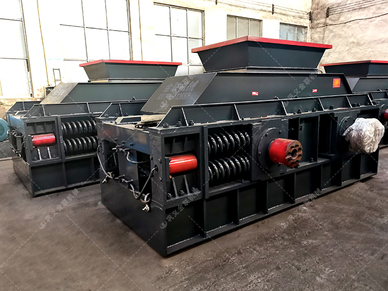 河卵石制砂機型號有哪些，對輥制砂機報價是多少？